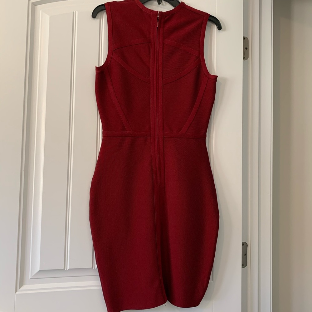 Dress - Picture 3 of 3